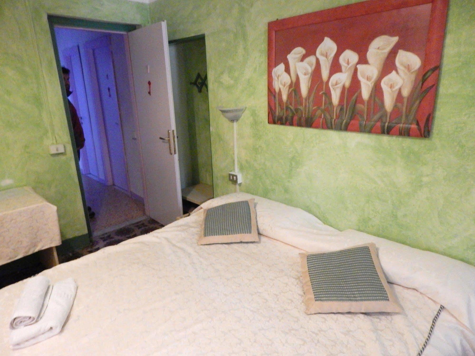 Hotel Glicine Noli Exterior photo